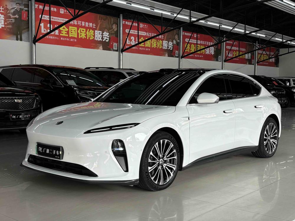 NIO NIO ET5