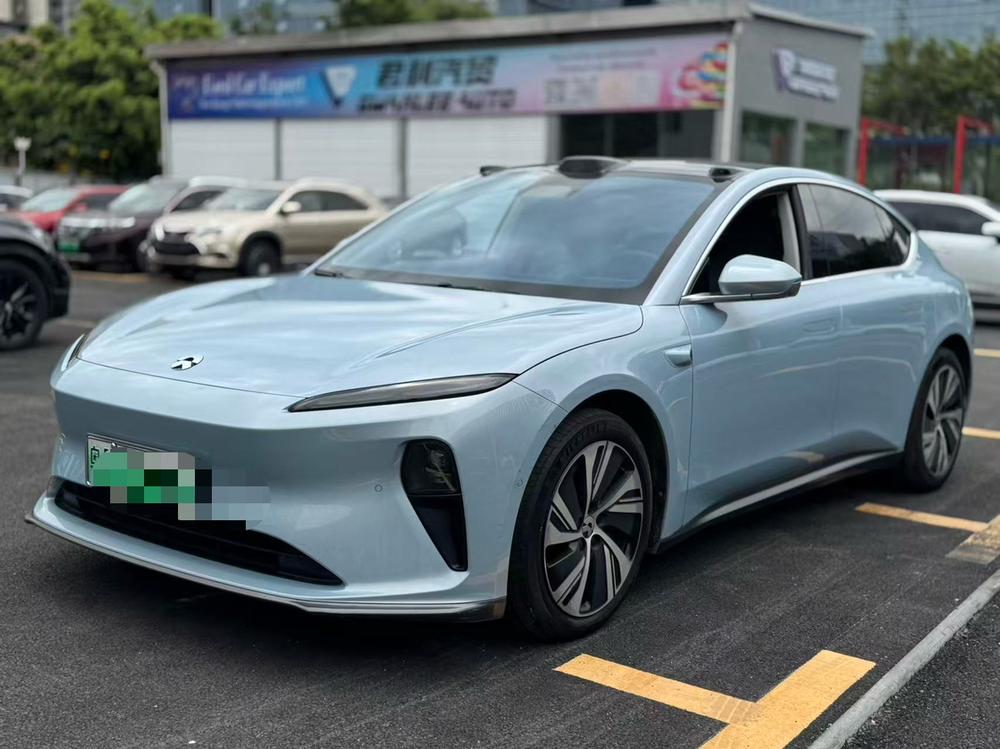 NIO NIO ET5