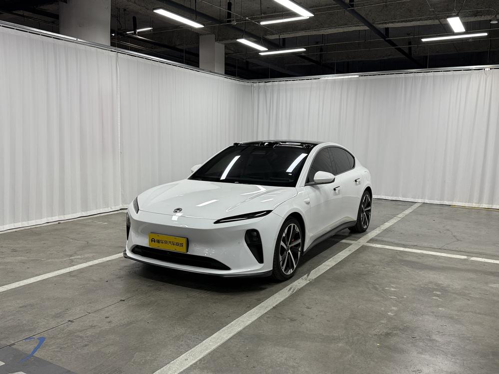 NIO NIO ET5