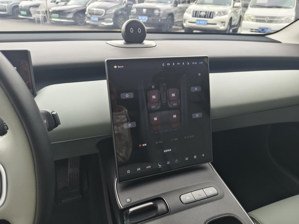 NIO NIO ET5