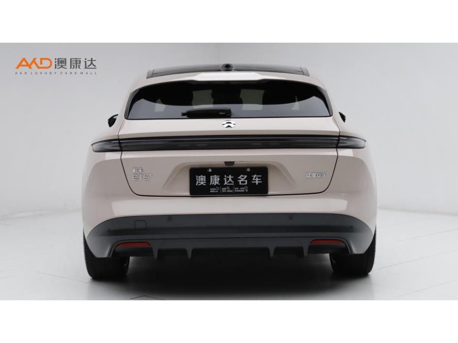 NIO NIO ET5T