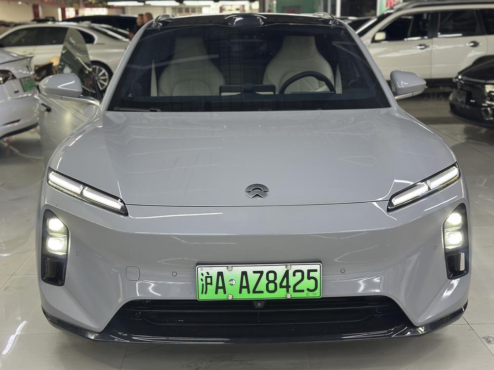 NIO NIO ET5T