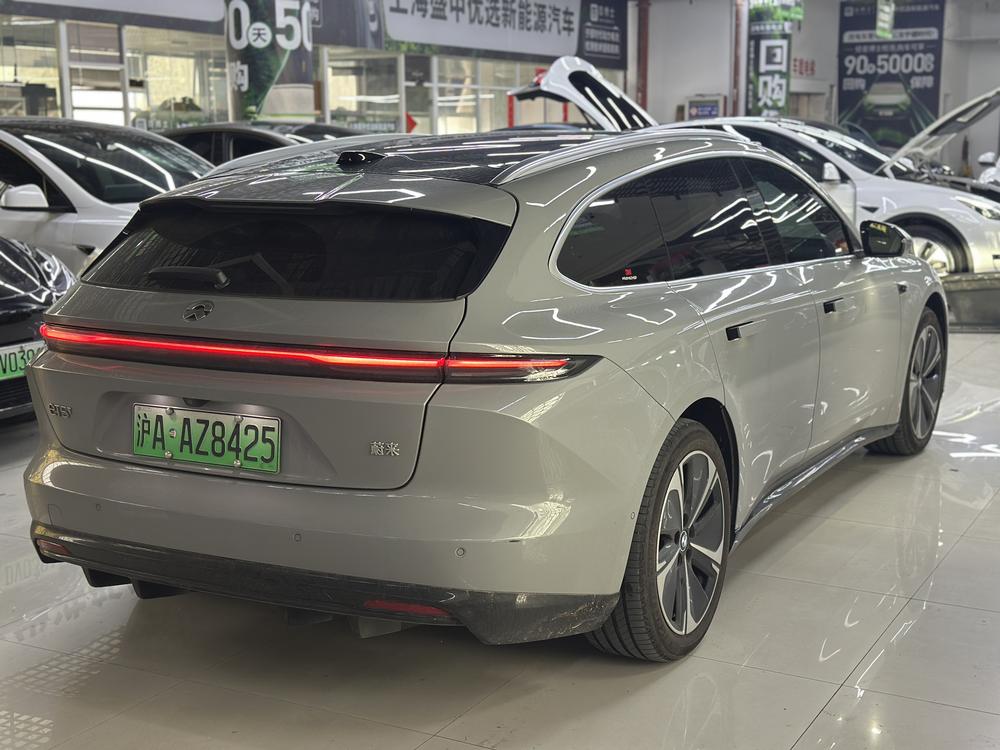 NIO NIO ET5T