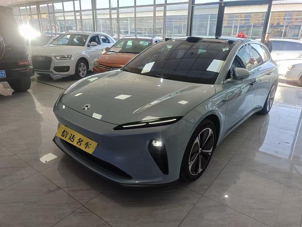 NIO NIO ET5T