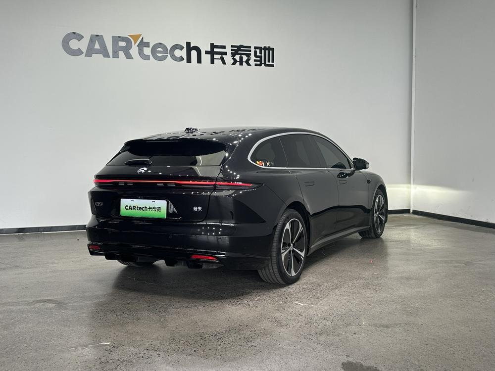 NIO NIO ET5T