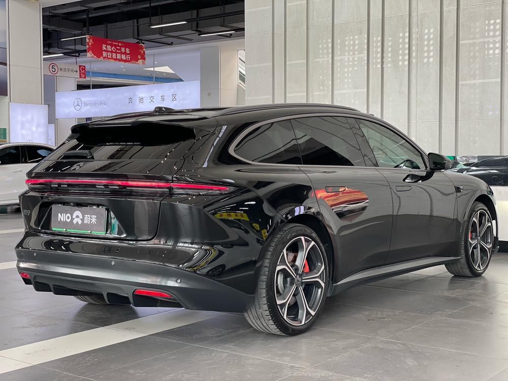 NIO NIO ET5T