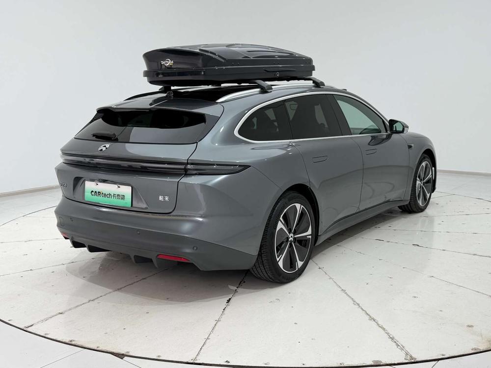NIO NIO ET5T