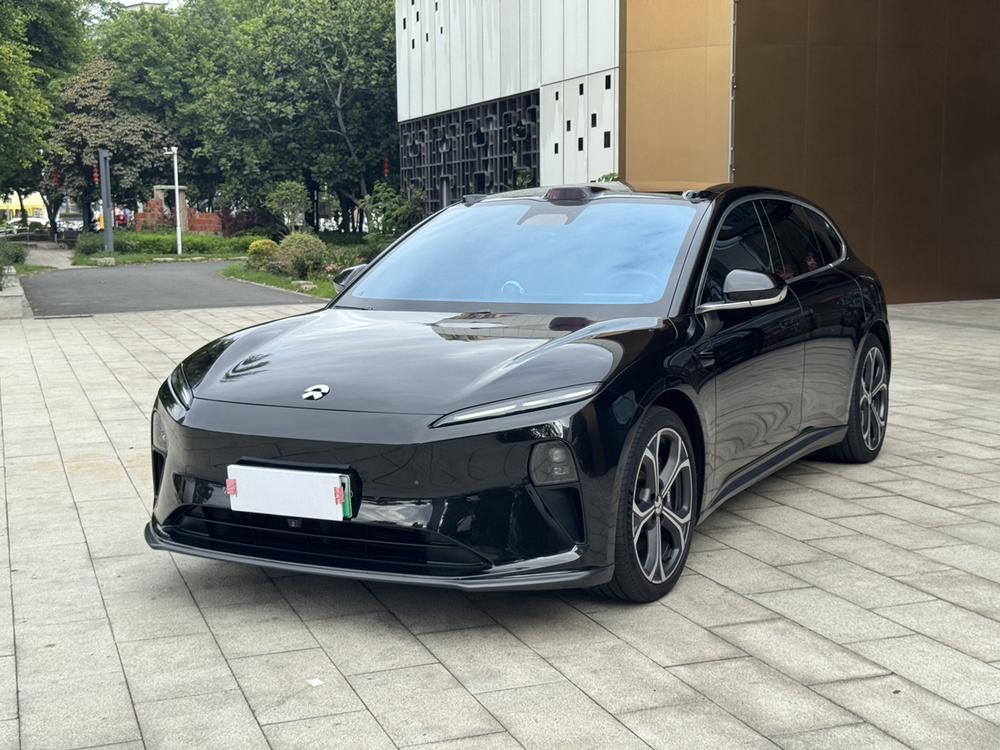 NIO NIO ET5T