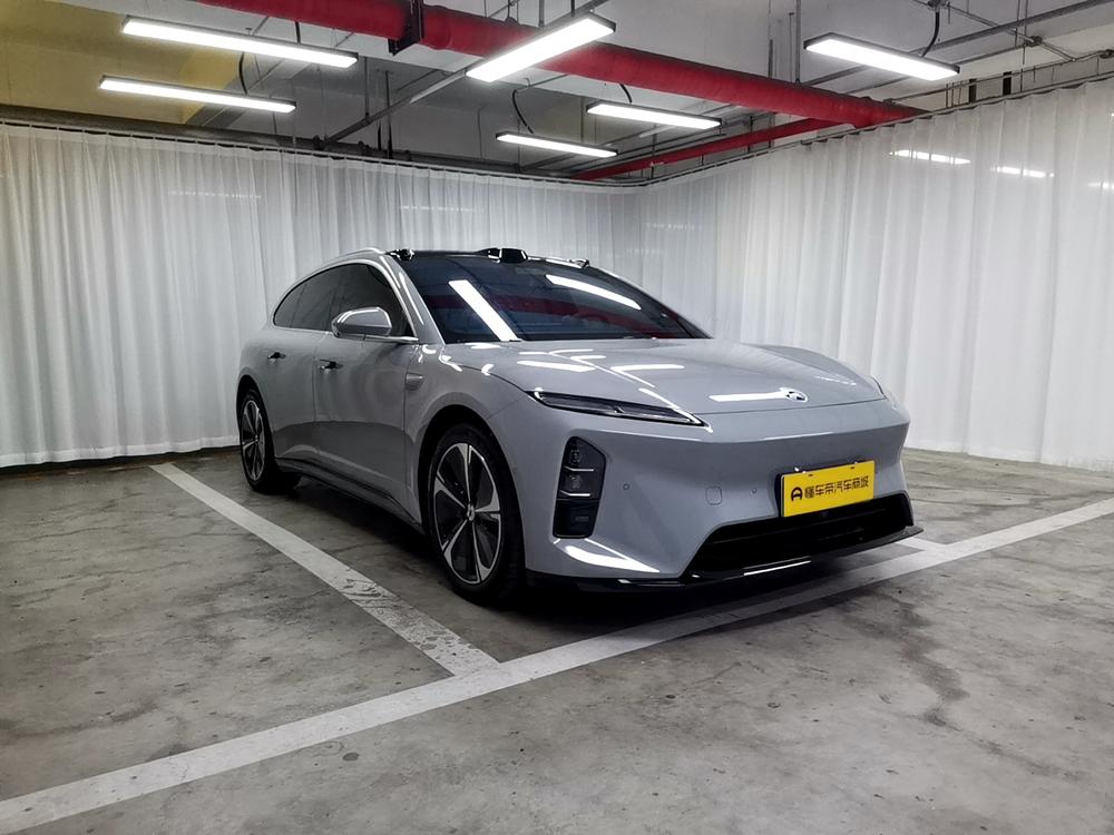 NIO NIO ET5T