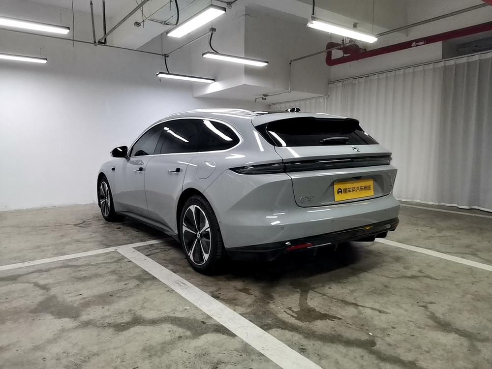 NIO NIO ET5T