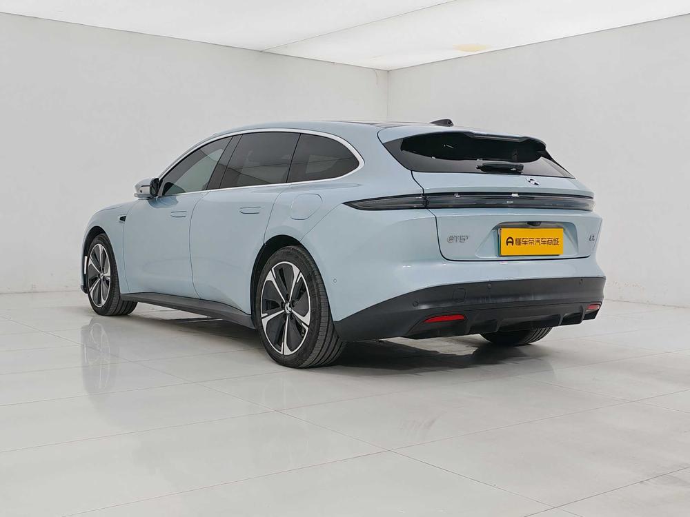 NIO NIO ET5T