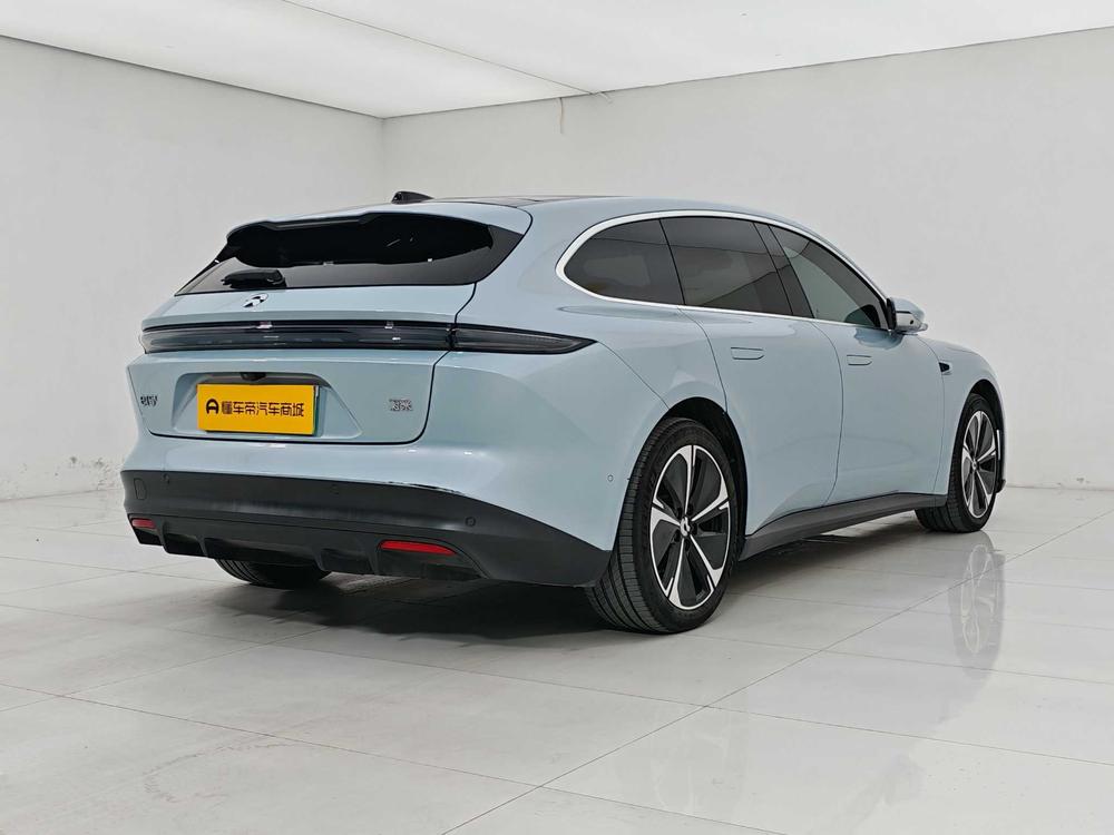NIO NIO ET5T