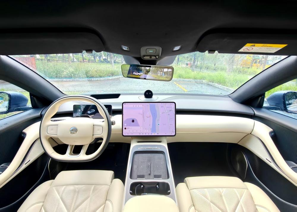 NIO NIO ET5T