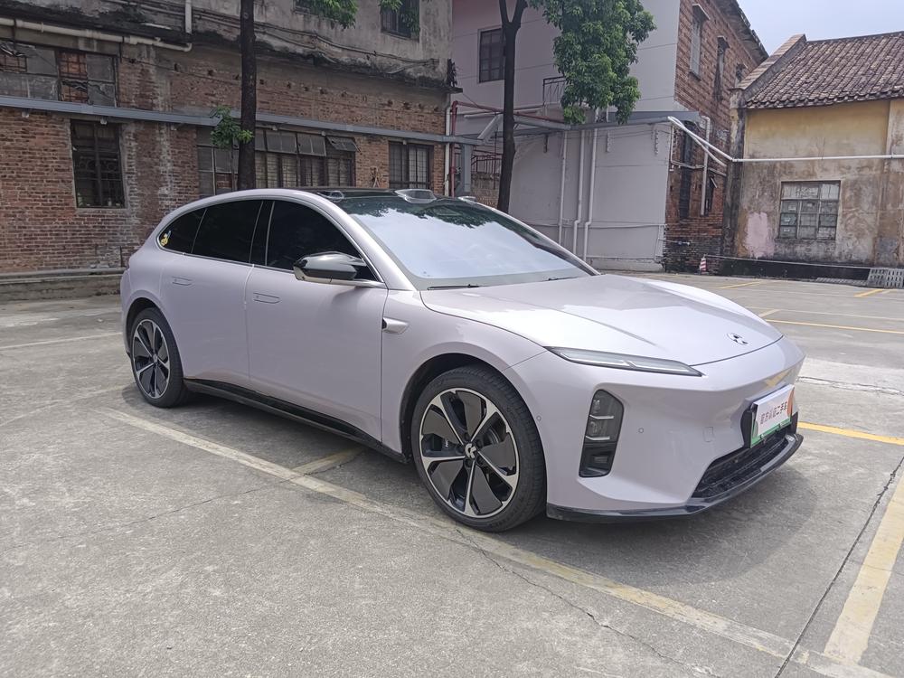 NIO NIO ET5T
