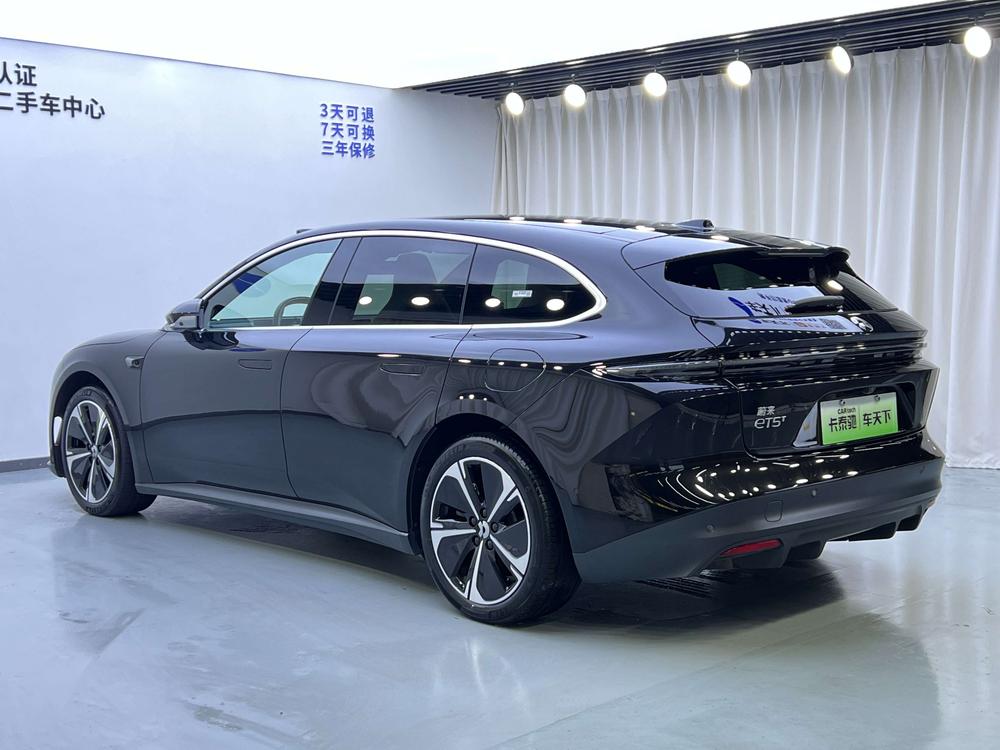 NIO NIO ET5T