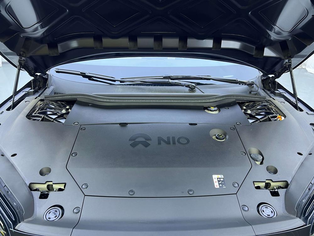 NIO NIO ET5T