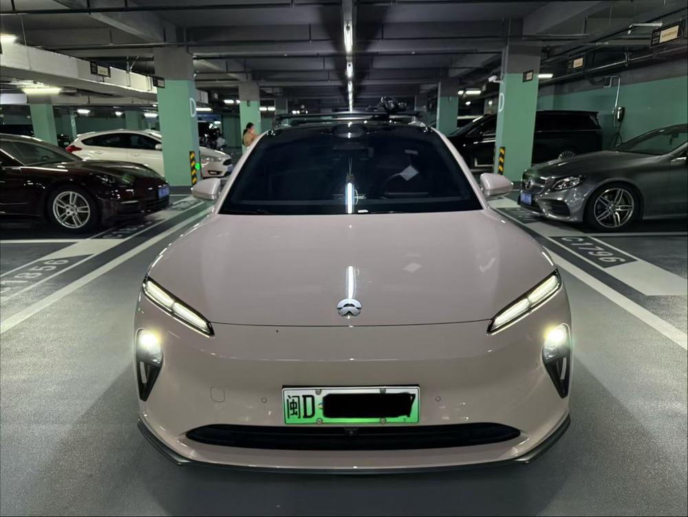 NIO NIO ET5T