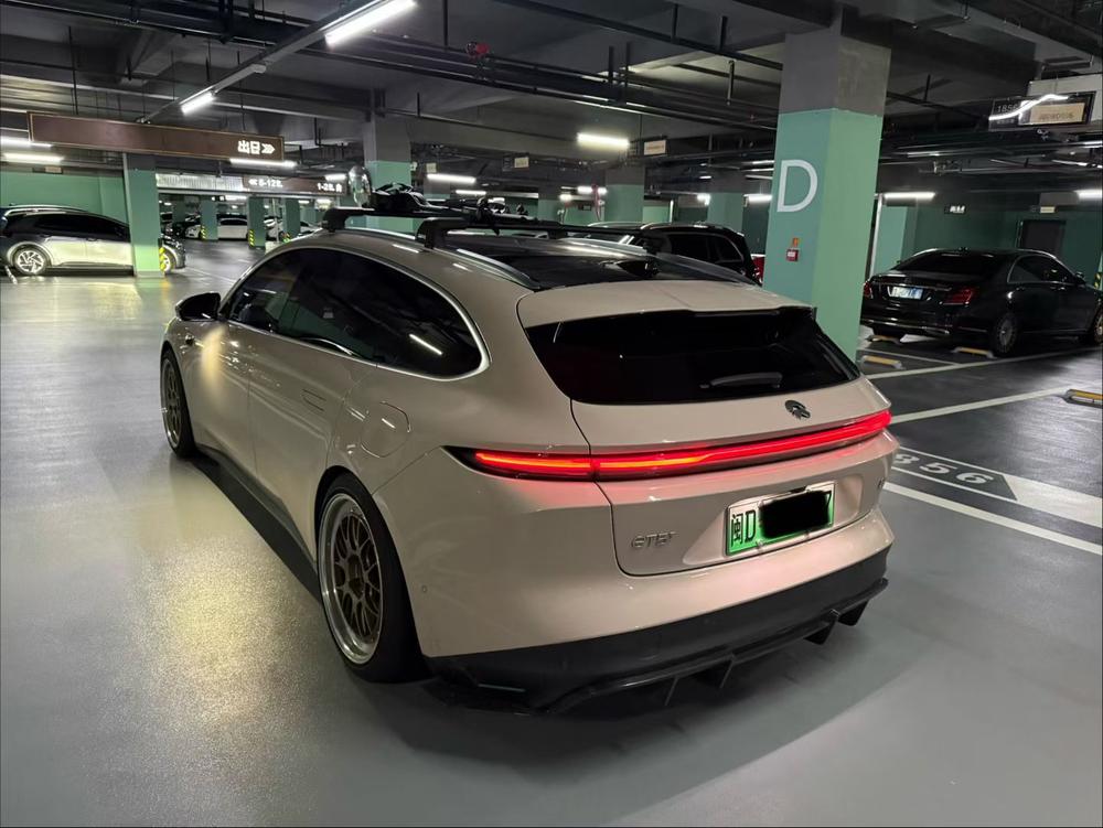 NIO NIO ET5T