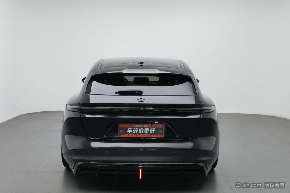 NIO NIO ET5T