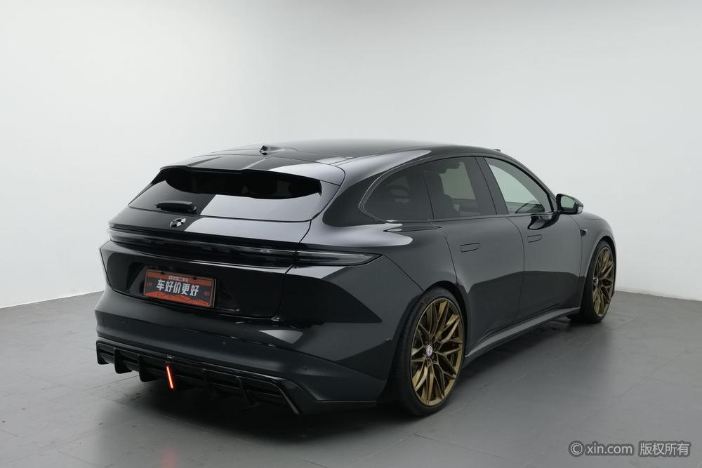 NIO NIO ET5T