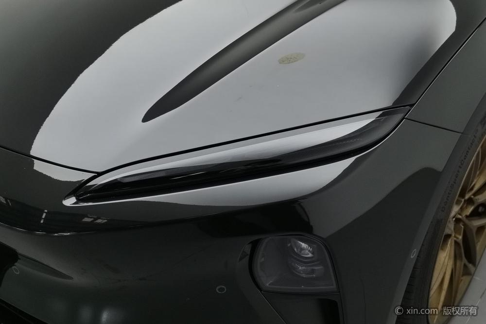 NIO NIO ET5T