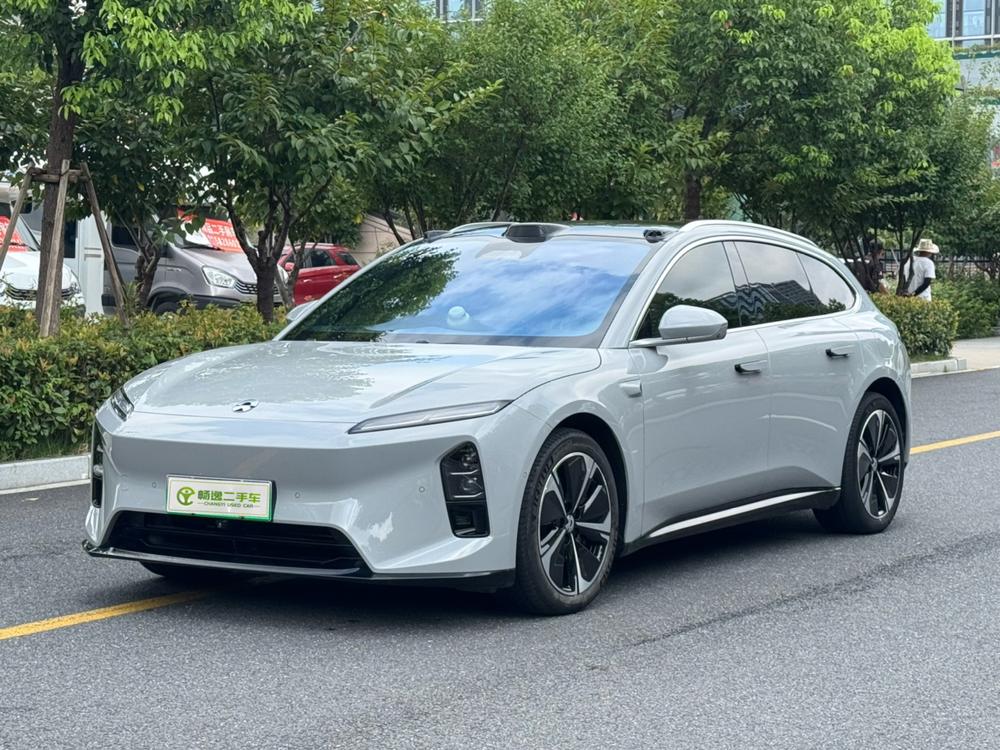 NIO NIO ET5T
