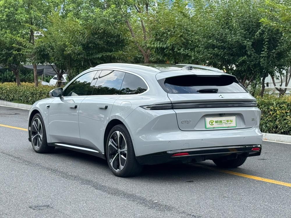 NIO NIO ET5T