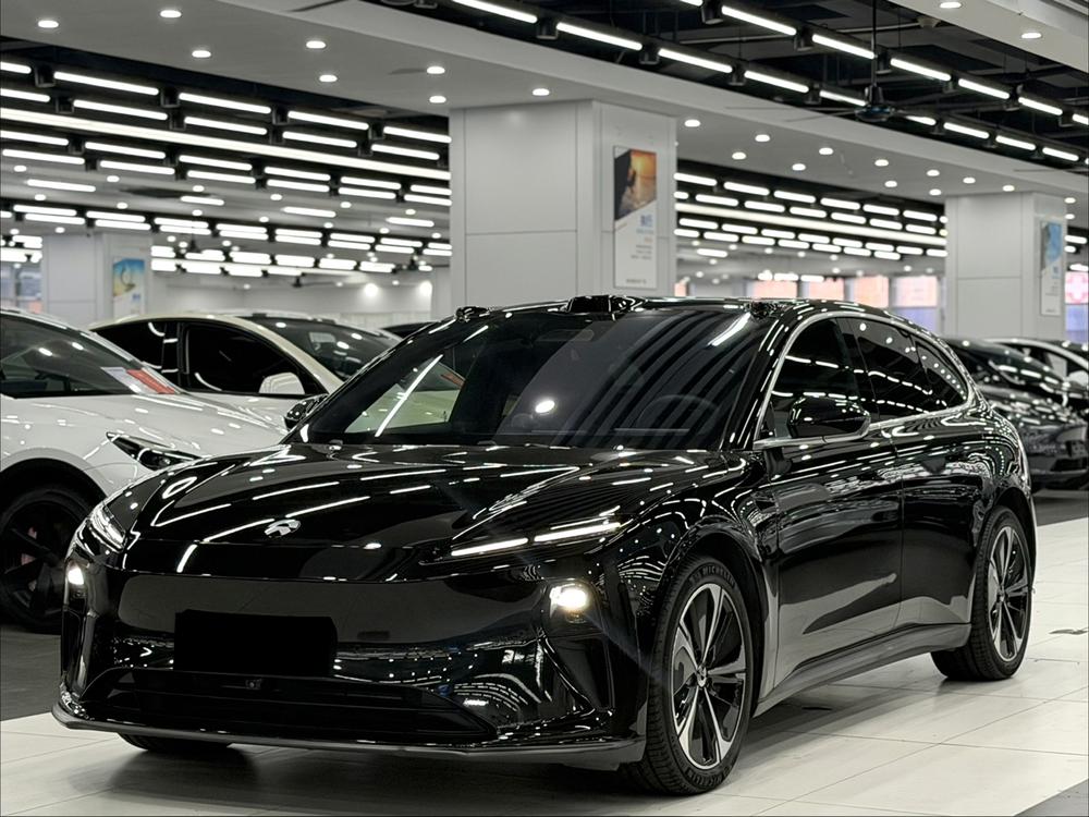 NIO NIO ET5T
