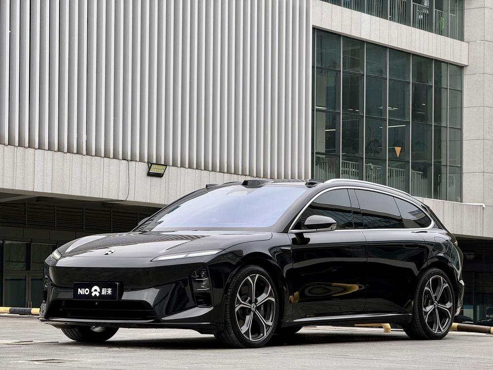 NIO NIO ET5T