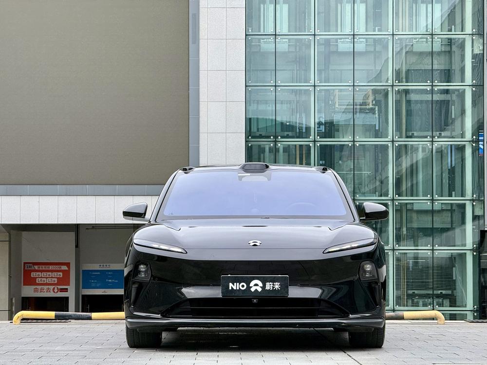 NIO NIO ET5T