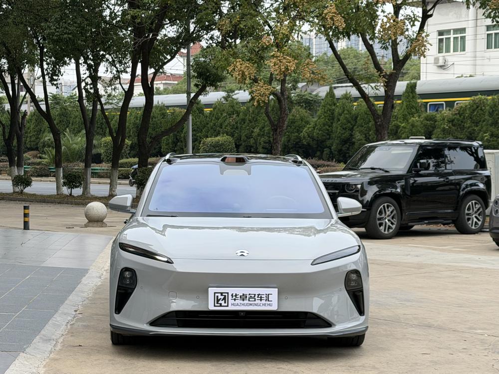 NIO NIO ET5T