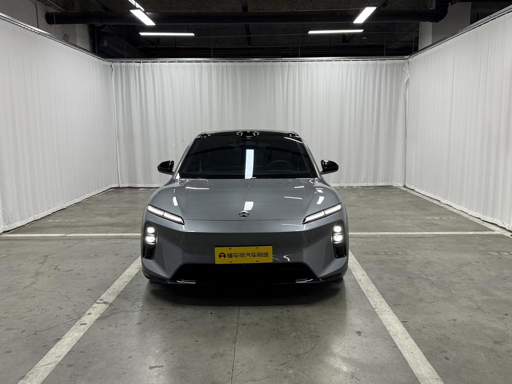 NIO NIO ET5T