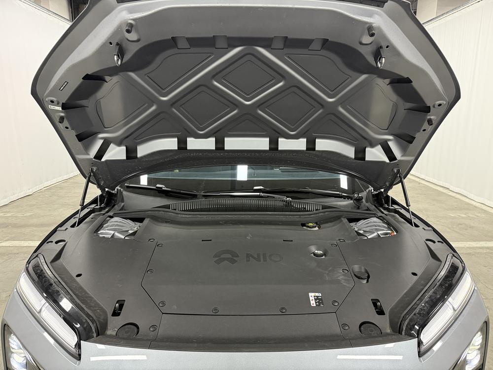 NIO NIO ET5T