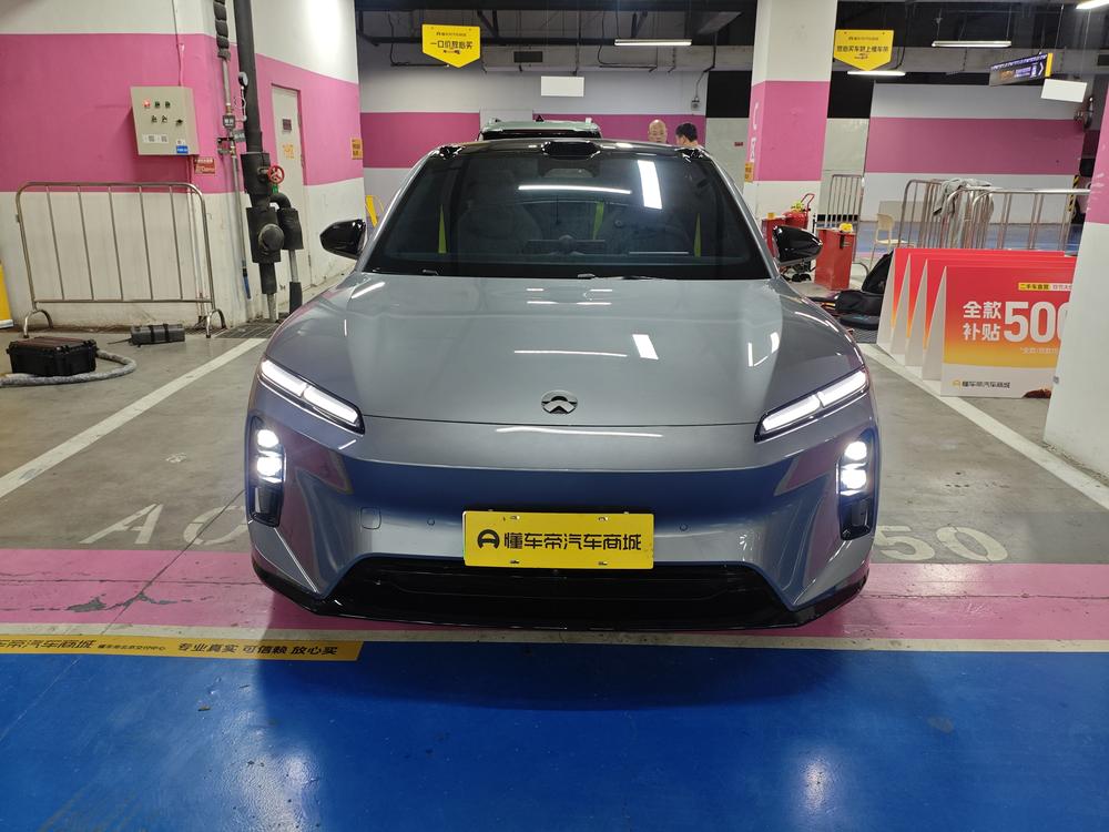 NIO NIO ET5T
