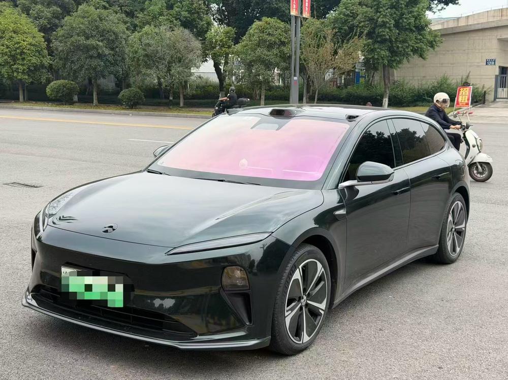 NIO NIO ET5T