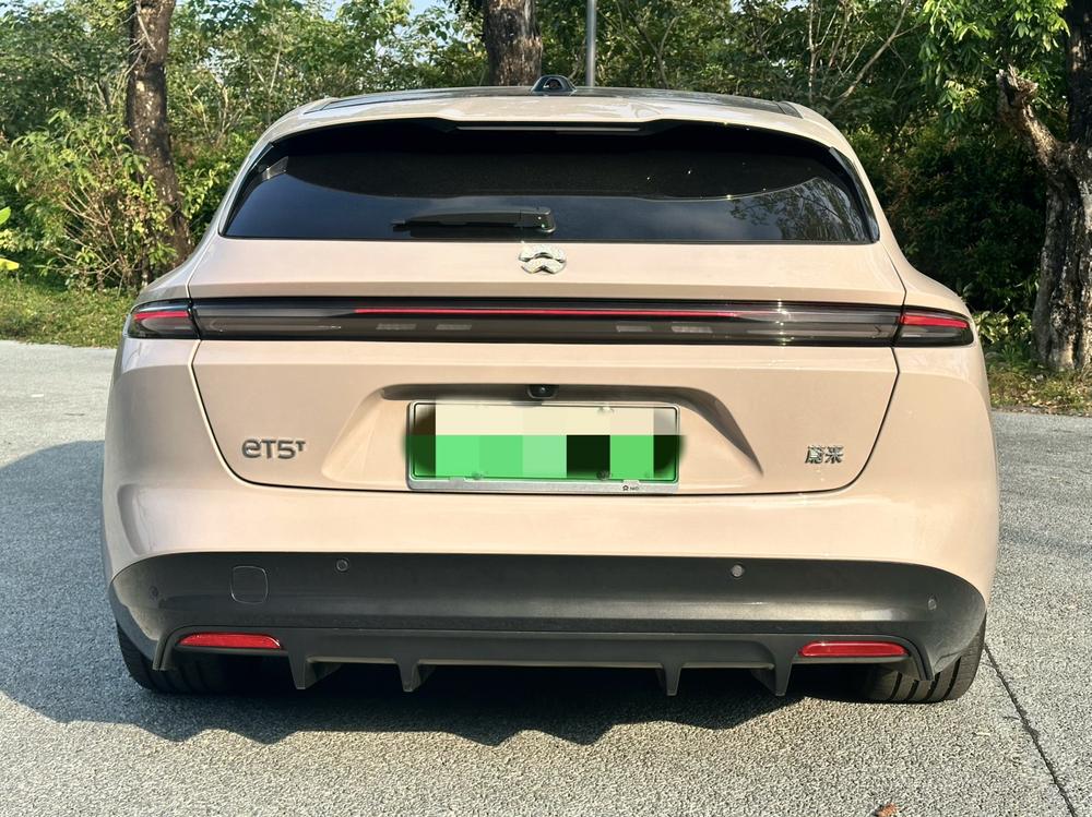 NIO NIO ET5T