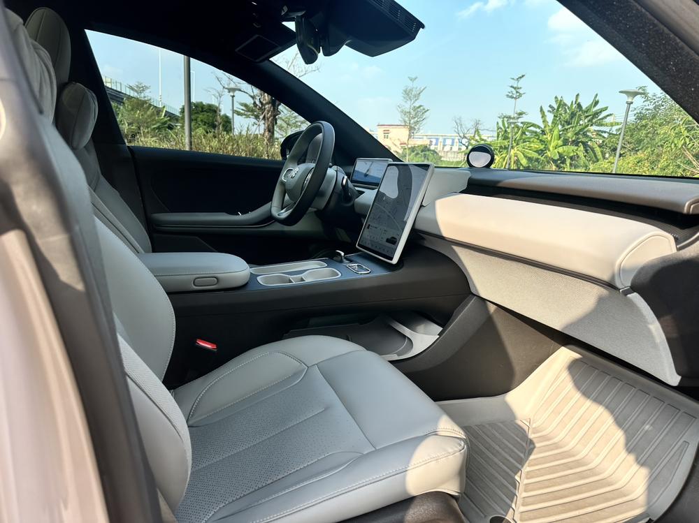 NIO NIO ET5T