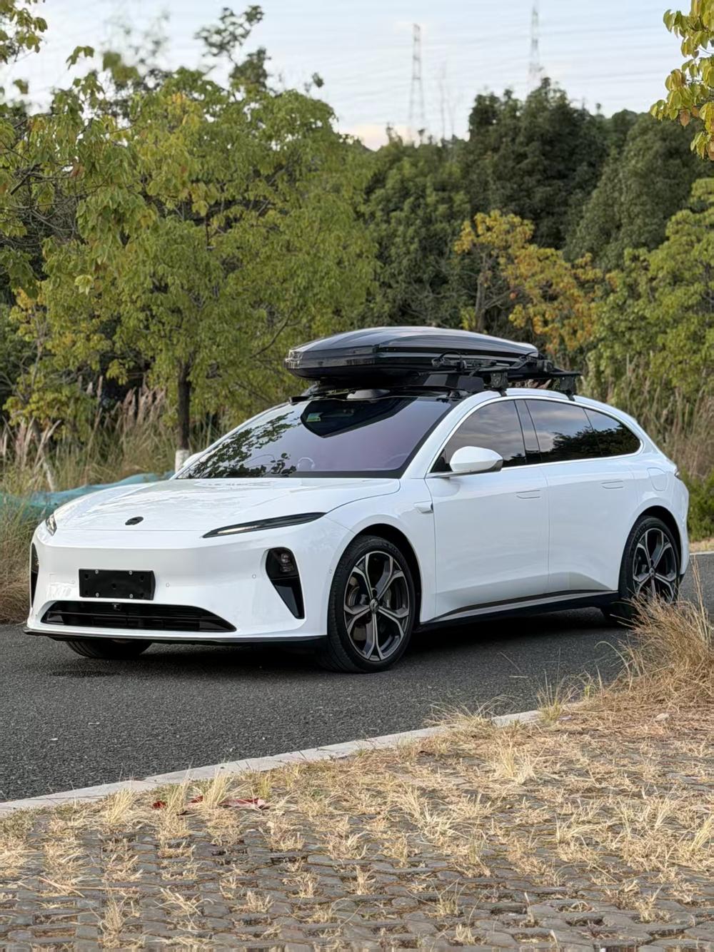 NIO NIO ET5T
