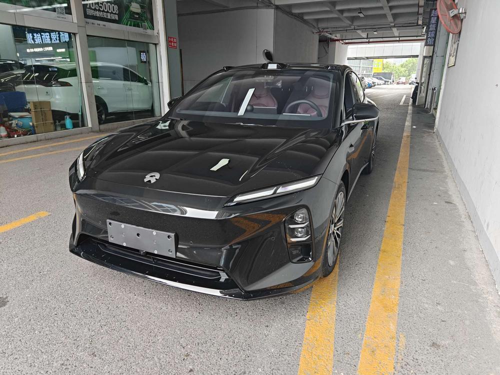 NIO NIO ET5T