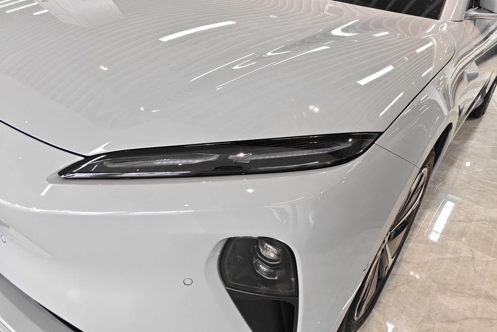 NIO NIO ET5T