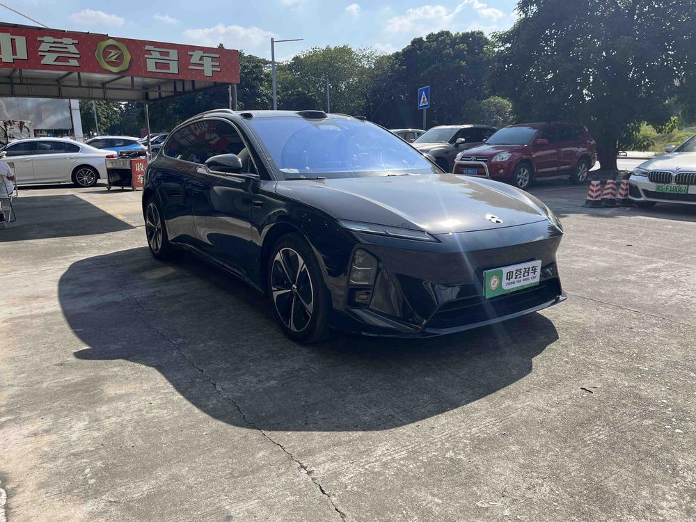 NIO NIO ET5T