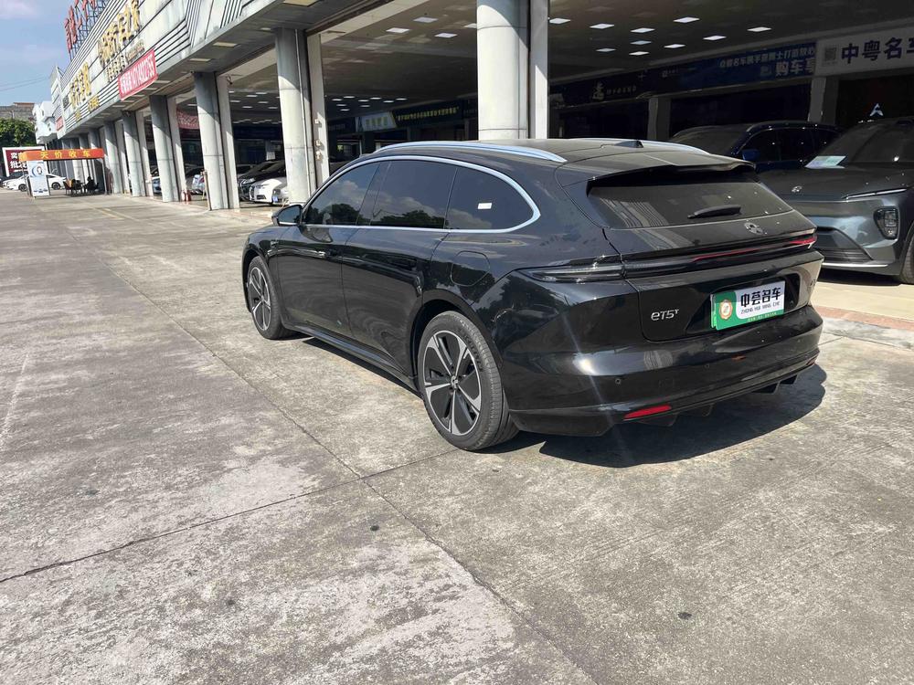 NIO NIO ET5T