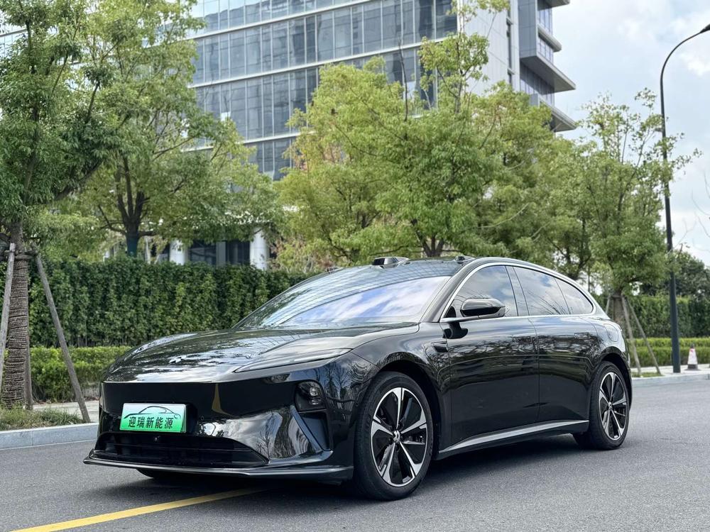 NIO NIO ET5T