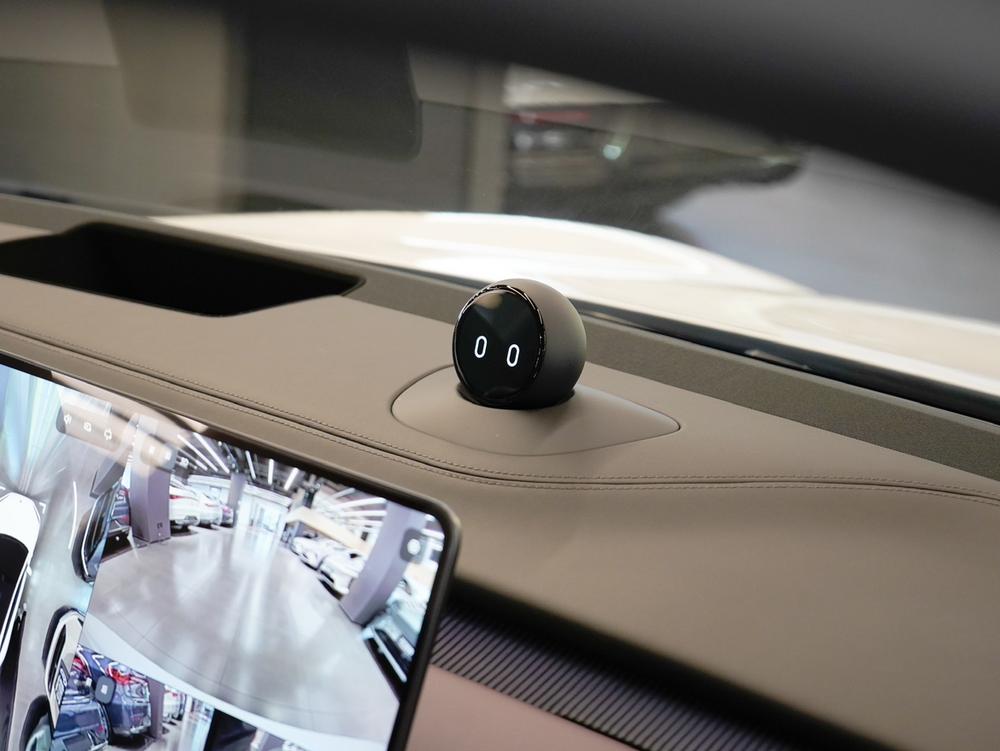 NIO NIO ET5T