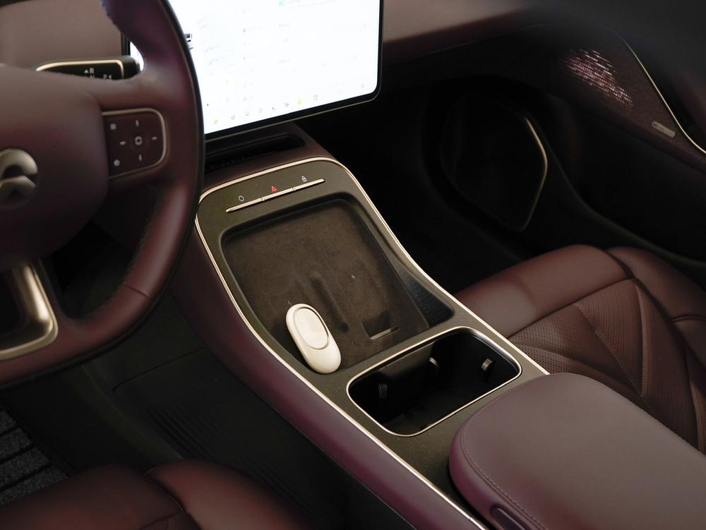 NIO NIO ET5T