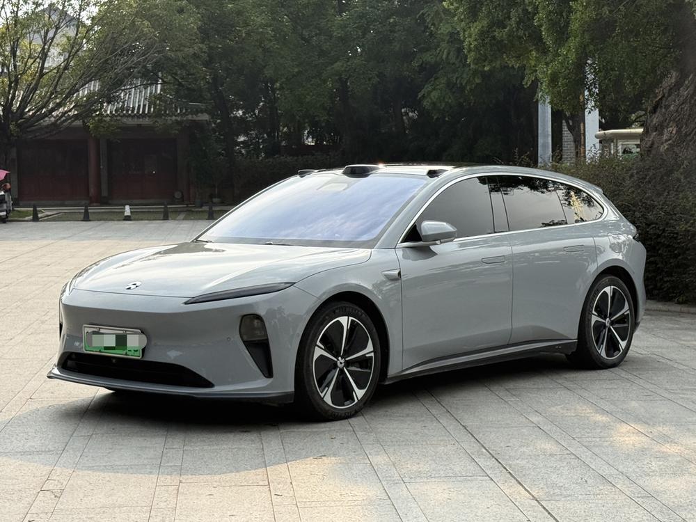 NIO NIO ET5T