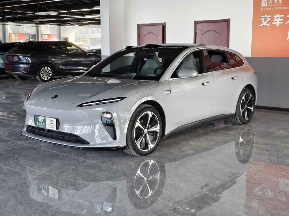 NIO NIO ET5T