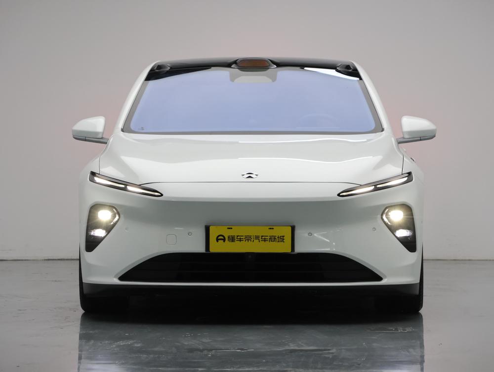NIO NIO ET7