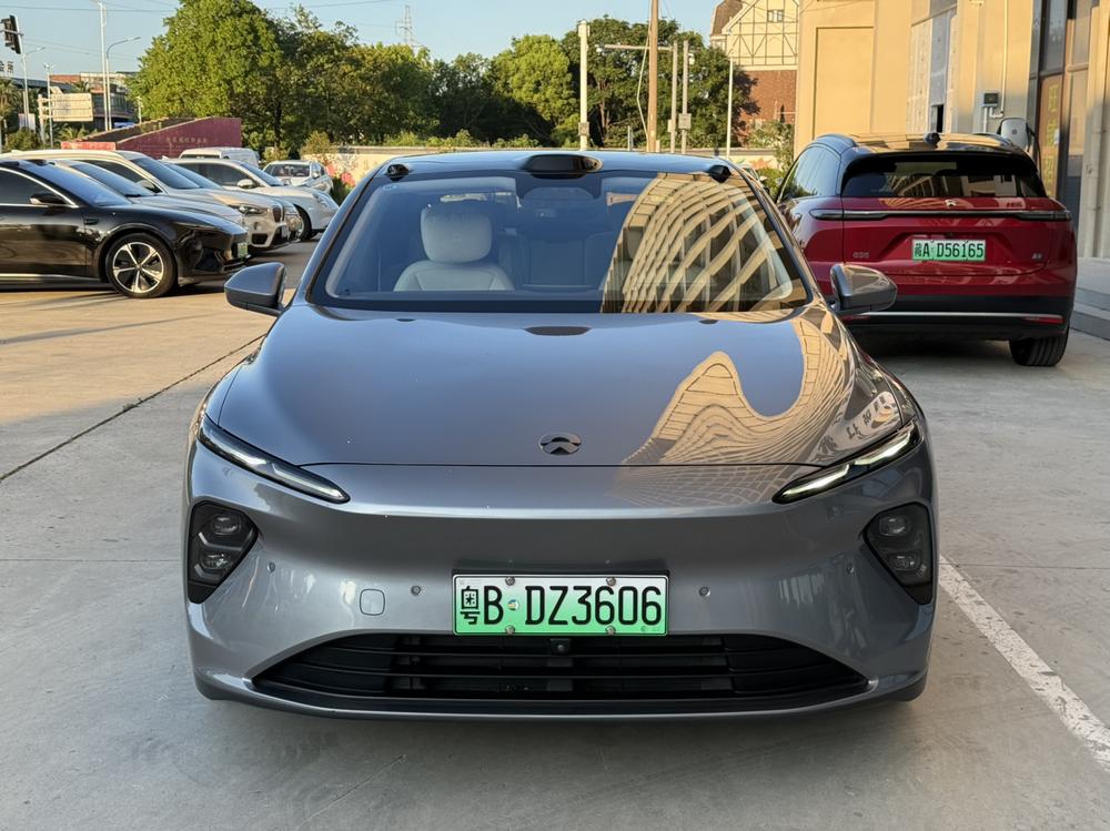 NIO NIO ET7