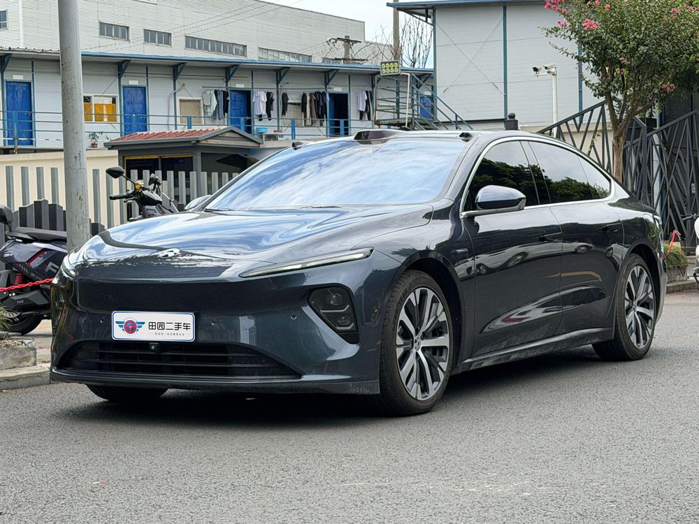 NIO NIO ET7